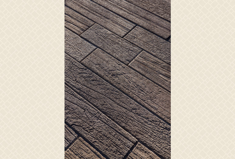 Timberline Dark Gray-Copper-Charcoal walkway