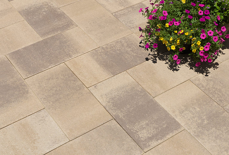 12x24 60mm Adobe_Copper_Mocha Blend paving stone.